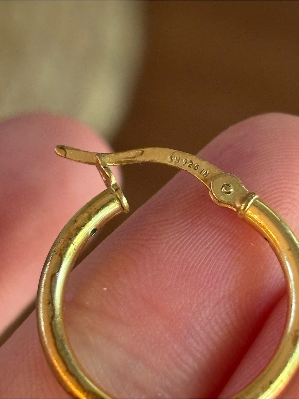 925 Sterling Silver Gold Vermeil Hoop Earrings 0.75" Classic Polished Sleeper - Picture 7 of 8